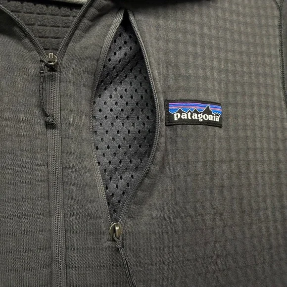Patagonia Men's R1 Airgrid Quarter Zip Pullover Fleece Medium Grey - Picture 6 of 7